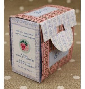 Rose Motif Round Box Kit by Sajou - Image 3
