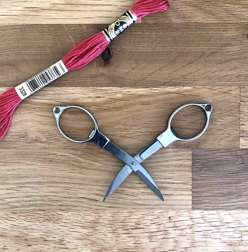 Small Stainless Steel Folding Scissors 4 Inch   SC99 D 