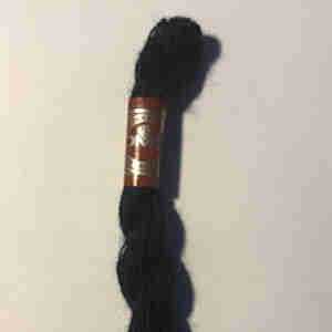 8200 Broder Medicis crewel wool skein by DMC